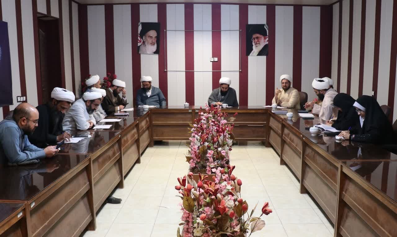 ماه رمضان برگزاری نشست خط گفتمانی دهه فجر و ماه رمضان درکرمان - خبرگزاری مهر | اخبار ایران و جهان