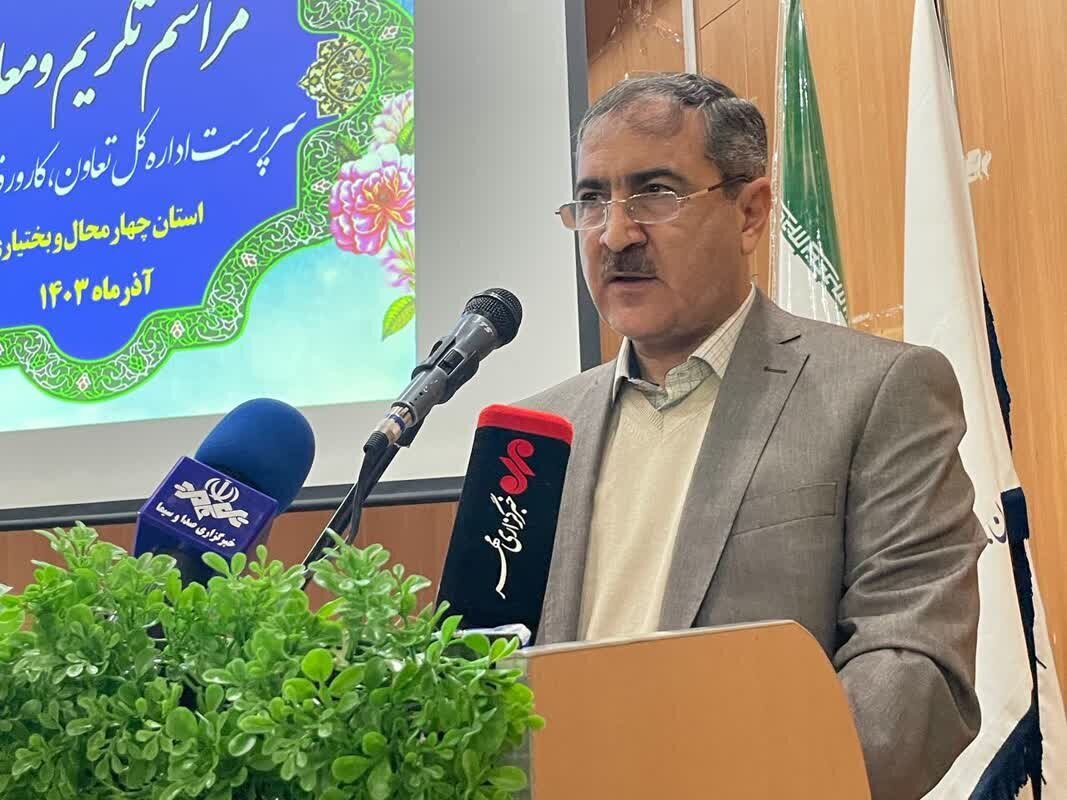 استقلال کارگران، مرزبانان اقتصاد و نماد استقلال ملی - خبرگزاری مهر | اخبار ایران و جهان