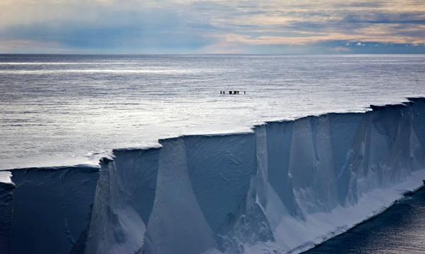 زیر یخ‌های قطب جنوب چه چیزهایی پنهان شده‌اند؟