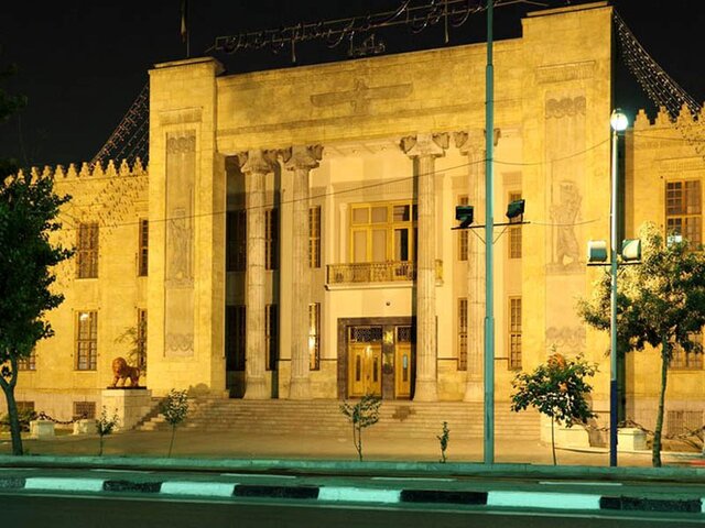 همه‌چیز درباره جواهرات ملی ایران؛ از دریای نور و تاج کیانی تا تخت طاووس + عکس